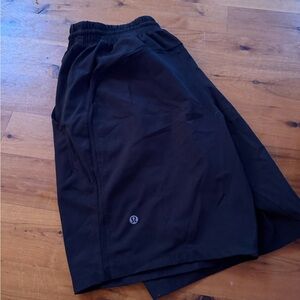 lululemon athletica Men's Dark Shorts